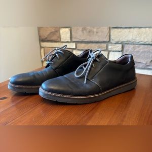 MEN’S CLARKS LACE UP DRESS SHOES, SZ 10.5